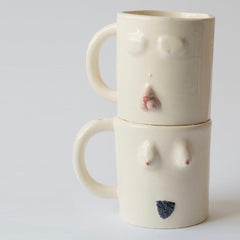 taza con genitales divertidos