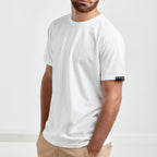 CAMISETA WHITE ESSENTIAL HOMBRE | 100% Algodón | Hecha en Portugal - La Muda Club