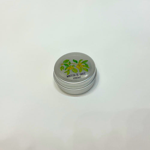 Fotografía de crema de cuerpo y rostro de manteiga de karité
